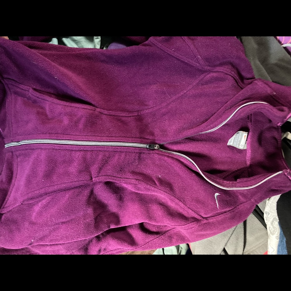 Pink Nike zip up in good condition